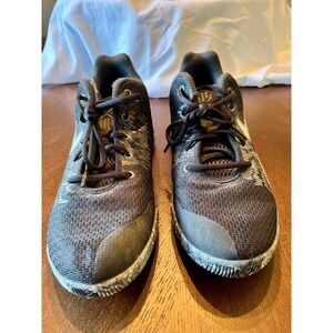 Nike Kyrie Flytrap 2 Black Anthracite Basketball Shoes AQ3412-009 Womens 8